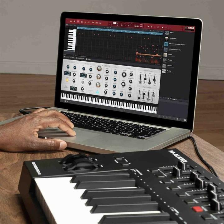 Actual product image M-Audio Oxygen Pro 49 (Keyboards)