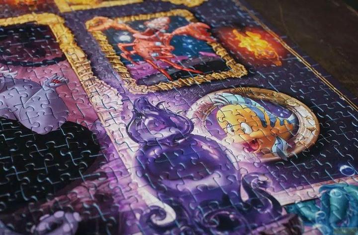 Image du produit Ravensburger Puzzle 1000 pièces 12000039 - Disney Villainous Ursula - Les personnages populaires de (1000 pièces)