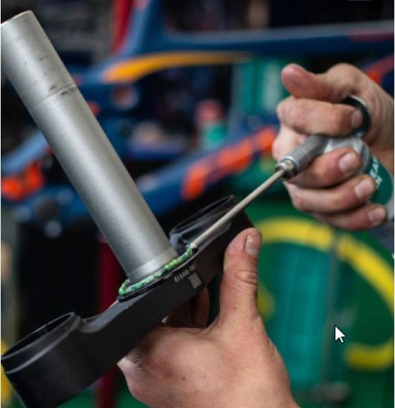 Actual product image Motorex Grease gun (850 ml, Polish)