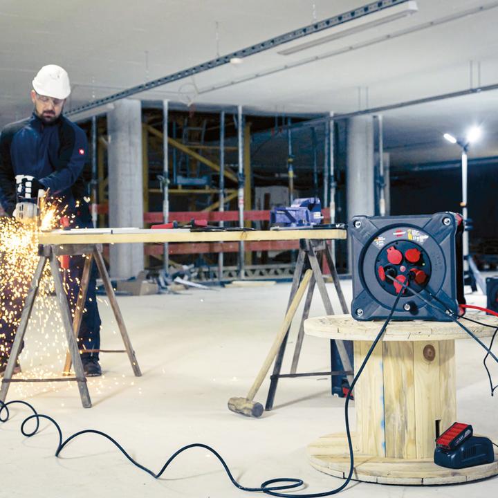 Actual product image Brennenstuhl Professional cable reel with all-round roll-over protection (33 m, 2.50 mm²)