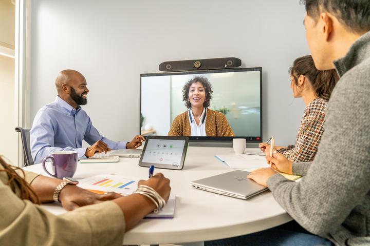 Actual product image Poly Studio X52 - Kit for video conferencing