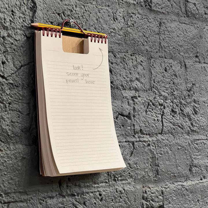 Actual product image Suck UK Hang-Up Notebook (A5, Checked, No binding)