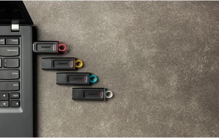 Actual product image Kingston DataTraveler Exodia (128 GB, USB-A)