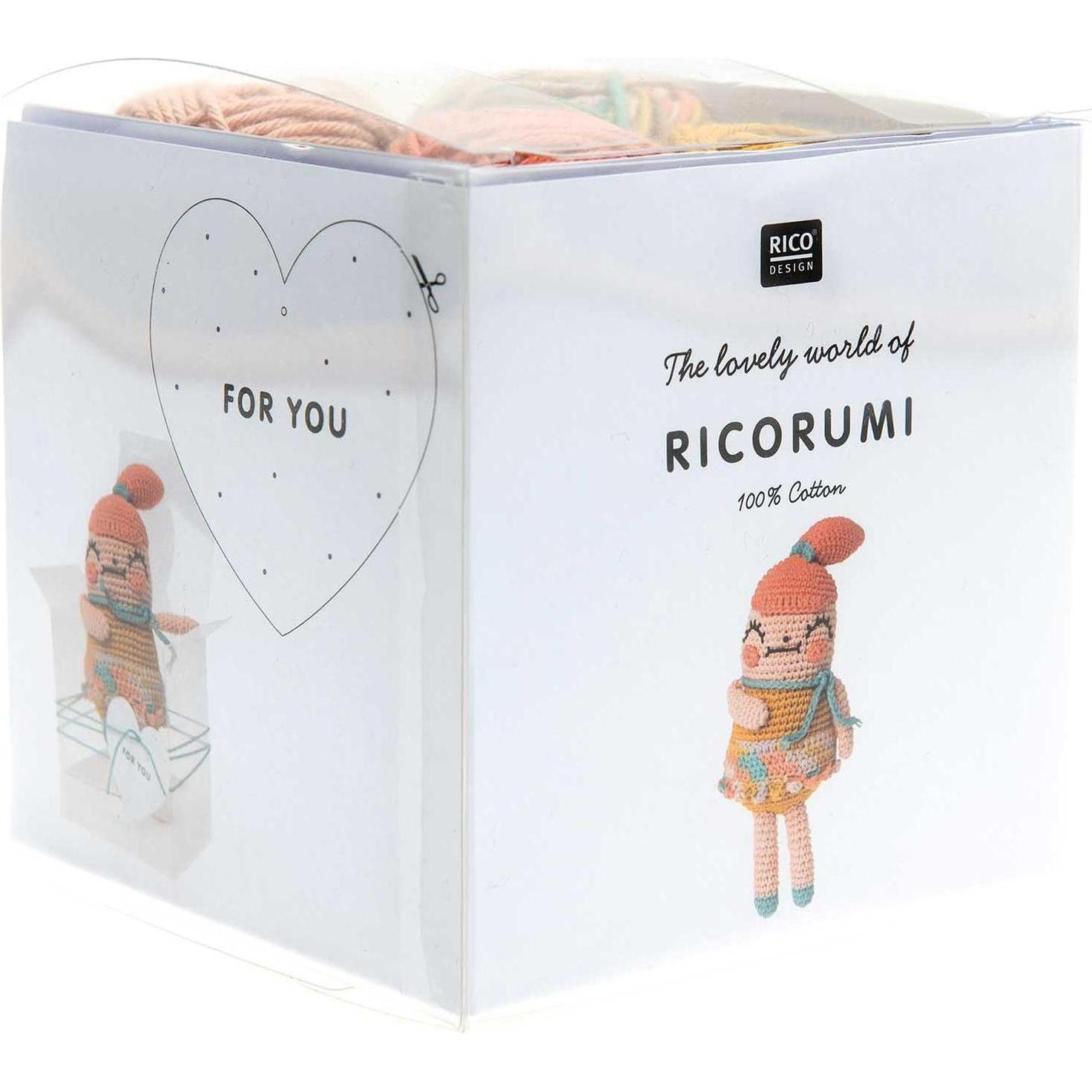 Rico Design Häkelset Creative Ricorumi Crazy Cute Family Girl, Handarbeitsset, Mehrfarbig