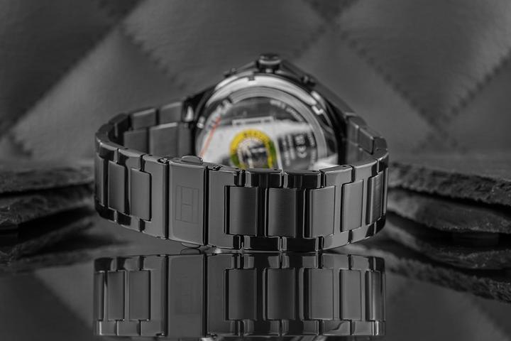 Produktbild Tommy Hilfiger Herrenuhr Justin 1792055 + BOX