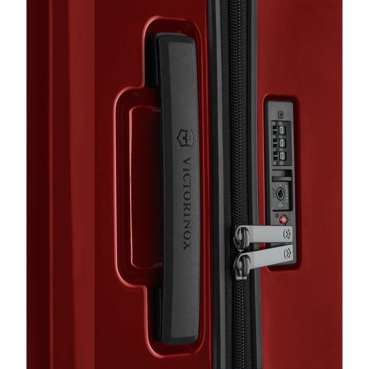 Actual product image Victorinox Airox Large Hardside Case (98 l)