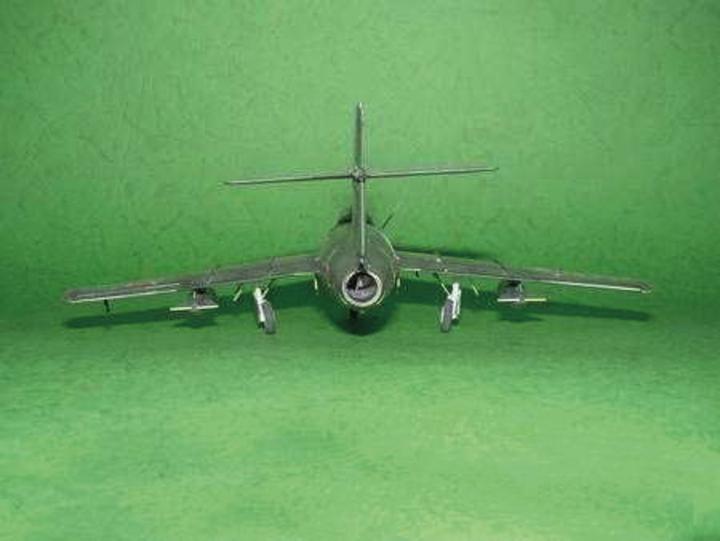 Produktbild Trumpeter MiG-15 bis Fagot