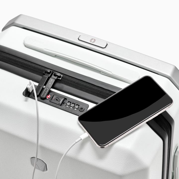 Actual product image Phoenx Suitcase (40 l)