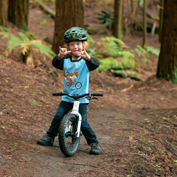 Actual product image Kids Ride Shotgun Dino Windproof Kids MTB Jersey (92)