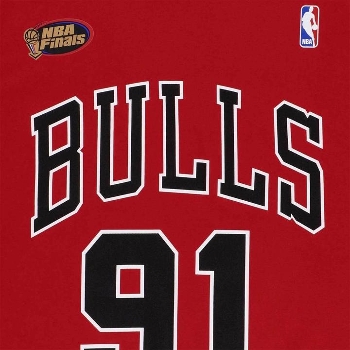 Actual product image Mitchell & Ness Chicago Bulls Dennis Rodman T-Shirt Men (M)