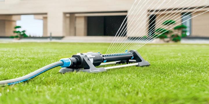 Produktbild MGA Cellfast Pendelregner Ergo Focus, Hohe Qualität, Beregnungsbreite einstellbar, Gartenbewässerung, UV (Perlregner)