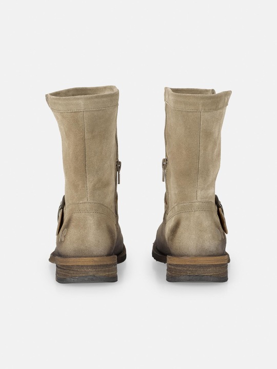 Image du produit Felmini La bottine Wide fit en cuir Anilex est une remarquable combinaison de style et d'élégance. (41)
