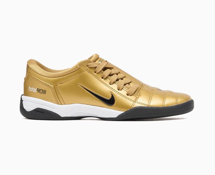 Actual product image Nike Women's Total 90 (44)