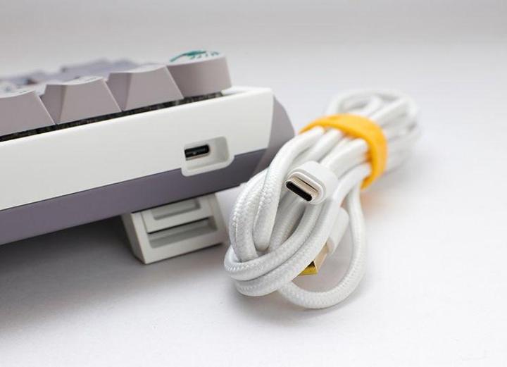 Produktbild Ducky One 3 Mist Grey SF Gaming Tastatur, RGB LED - MX-Ergo-Clear (DE, Kabelgebunden)