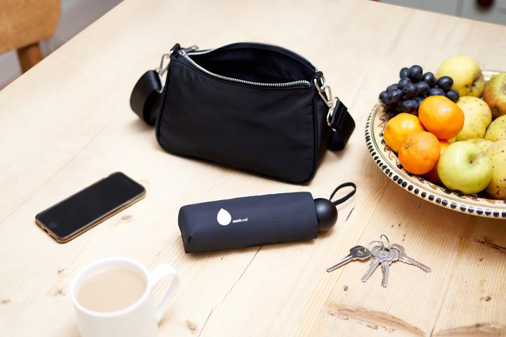 Image du produit Suck UK Compact Colour Change Umbrella