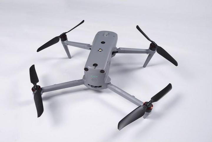 Immagine prodotto Autel EVO MAX 4T V2 Standard Bundle without logo/Model MDX-1 (42 min, 1665 g, 48 Mpx)