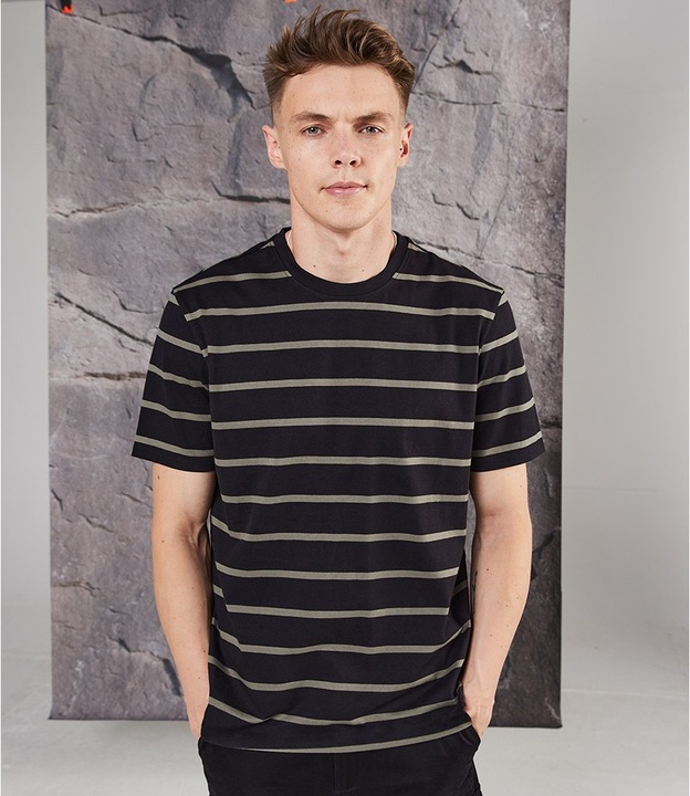 Actual product image Front Row Tshirt (S)