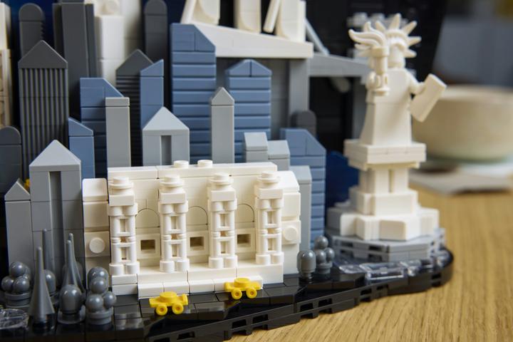 Produktbild LEGO New York City - The Big Apple (21066, LEGO Architecture)