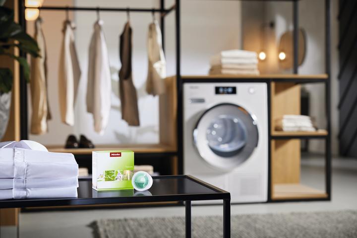 Image du produit Miele Flacon de parfum de la nature (50 Cycles de lavage, Lessive liquide)