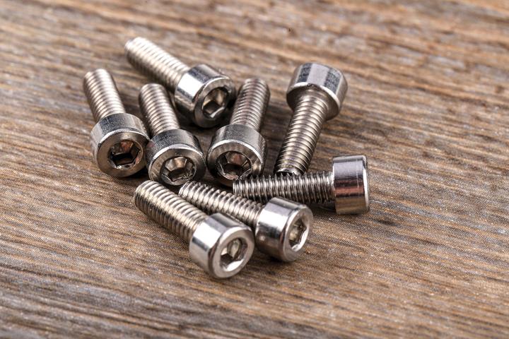 Produktbild RS PRO Schrauben Zylinderkopf rostfrei M4x12mm (50 Schrauben pro Stück)