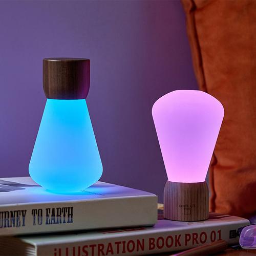 Produktbild Gingko Pentagon Desk Bulb (104 lm)
