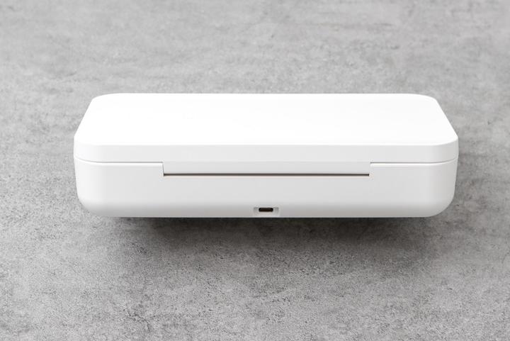 Actual product image Samsung ITFIT UV disinfection box with inductive charging function