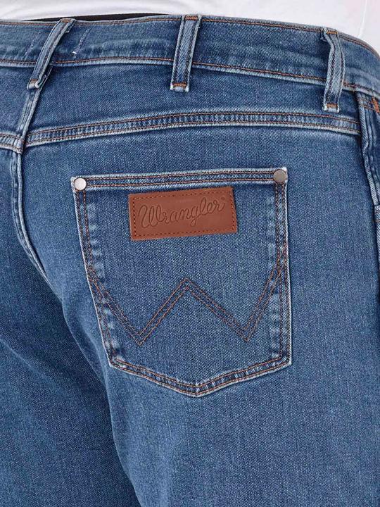 Actual product image Wrangler 10019500 (W32/L36)