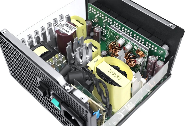 Produktbild Deepcool Netzteile R-PQ650M-FA0B-EU (650 W)