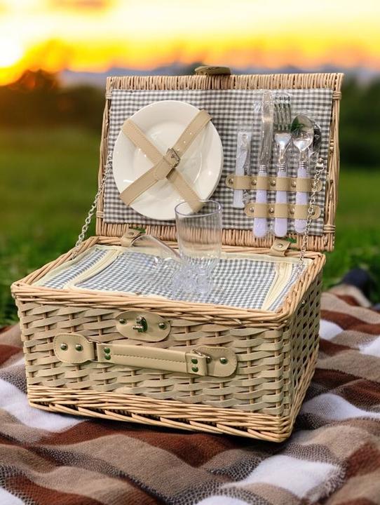 Actual product image GuGus Picnic basket