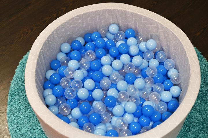 Actual product image Knorrtoys Bällebad soft - "Grey" - 300 balls soft blue/blue/transparent (ca. 6cm Durchmesser)