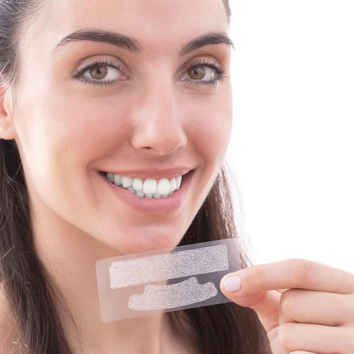 Actual product image InnovaGoods Tooth whitening strips Wripes (Bleaching Strips)