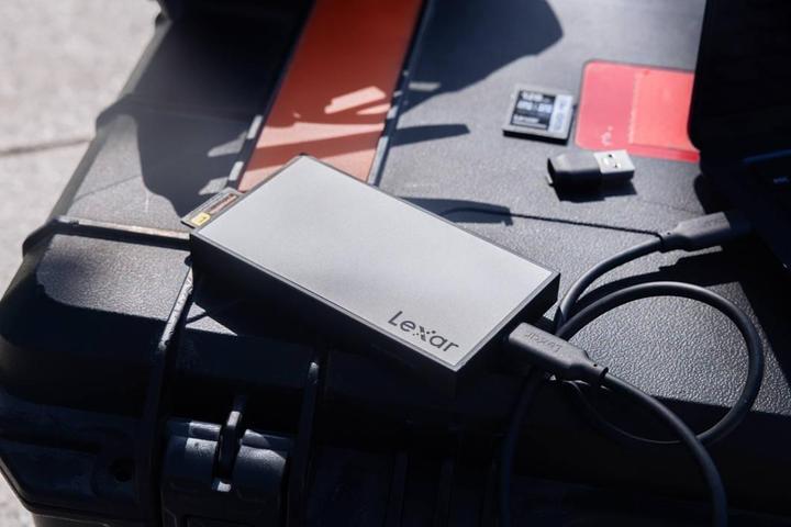 Actual product image Lexar PRO Workflow SD/microSD Reader (USB 3.2 Gen 2)