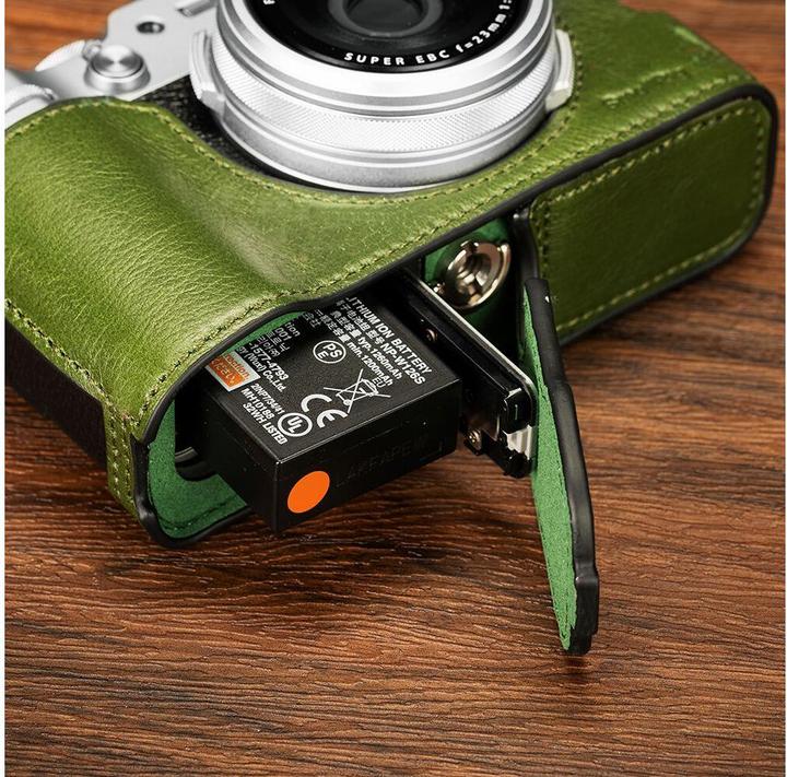Actual product image SmallRig Leather Half Case Kit for FUJIFILM X100VI (Camera case, 1.26 l)