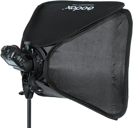Immagine prodotto Godox Staffa Bowens tipo S + Softbox 80x80cm