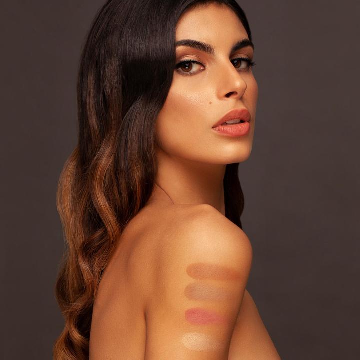 Actual product image Mesauda Poker Palette Face No. 2 Medium (002, Bronzer, Highlighter, 20 g)
