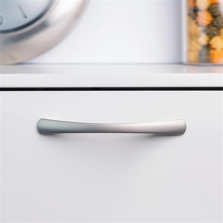 Actual product image Domoletti FURNITURE HANDL 128MM 7-589A.33 MAT CR