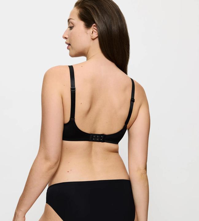 Actual product image Triumph Contouring Sensation W01 Minimizer Bra (90 E, Single pack)