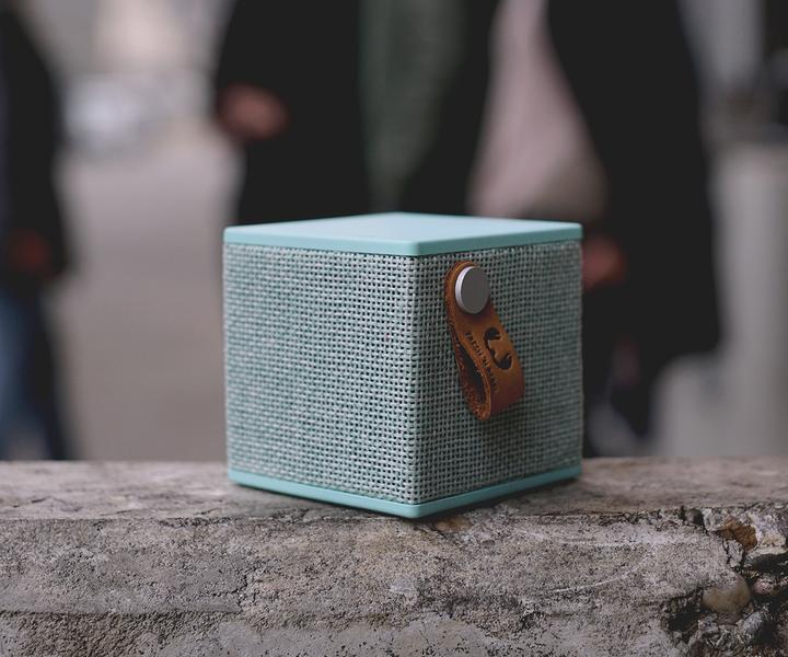 Produktbild Fresh'N Rebel ROCKBOX CUBE FABRIQ - Bluetooth Speaker (8 h, Batteriebetrieb, Akkubetrieb)
