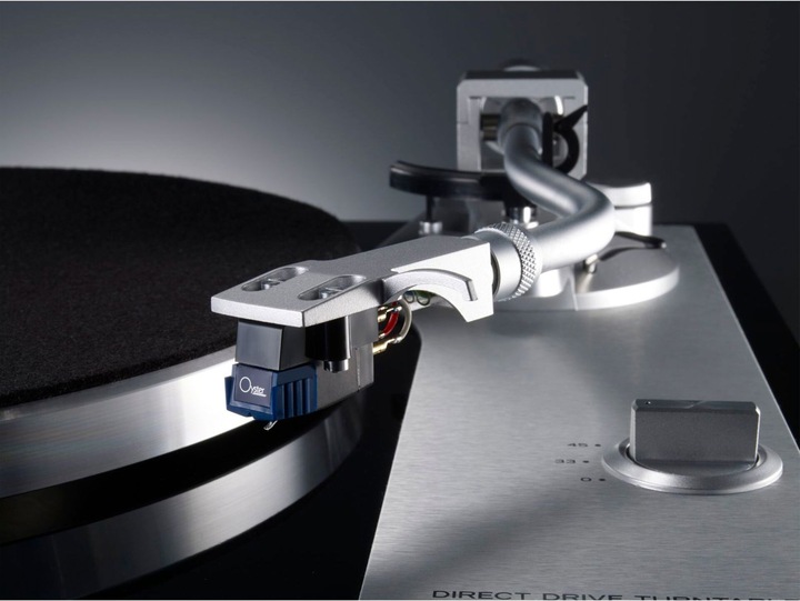Actual product image TEAC TN-4D-SE/B (Manual)