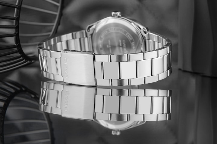 Immagine prodotto Casio MTP-1302PD-2A2VEF (Orologio da polso analogico, 38 mm)