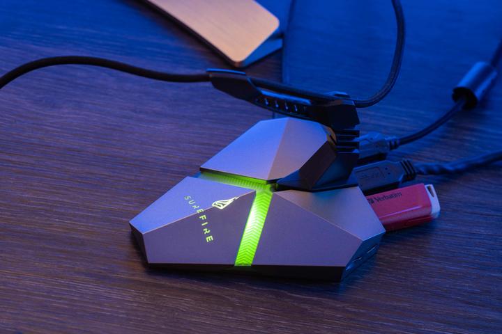 Productafbeelding SureFire Axis Gaming Muis Bungee Hub
