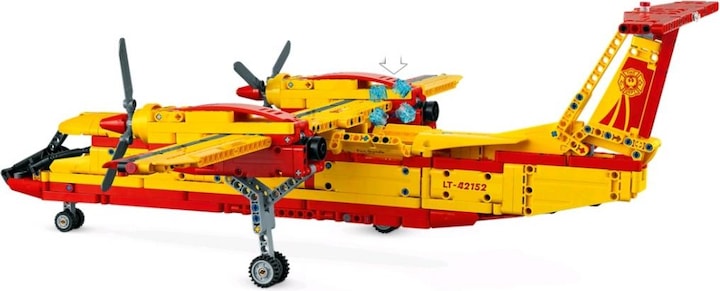 Produktbild LEGO Firefighter Aircraft (42152, LEGO Technic)