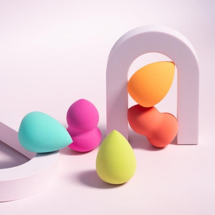 Actual product image Gabriella Salvete Beveled Gab Monster Make-Up Sponge