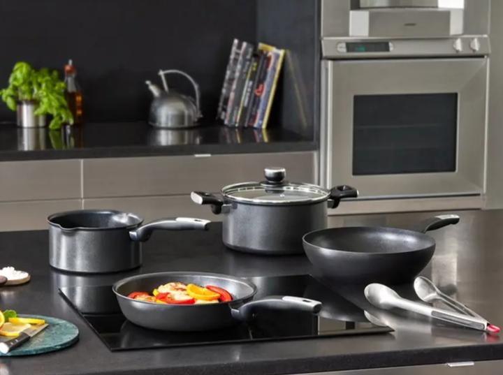 Actual product image Tefal G2550402 (24 cm, Frying pan, Aluminium)