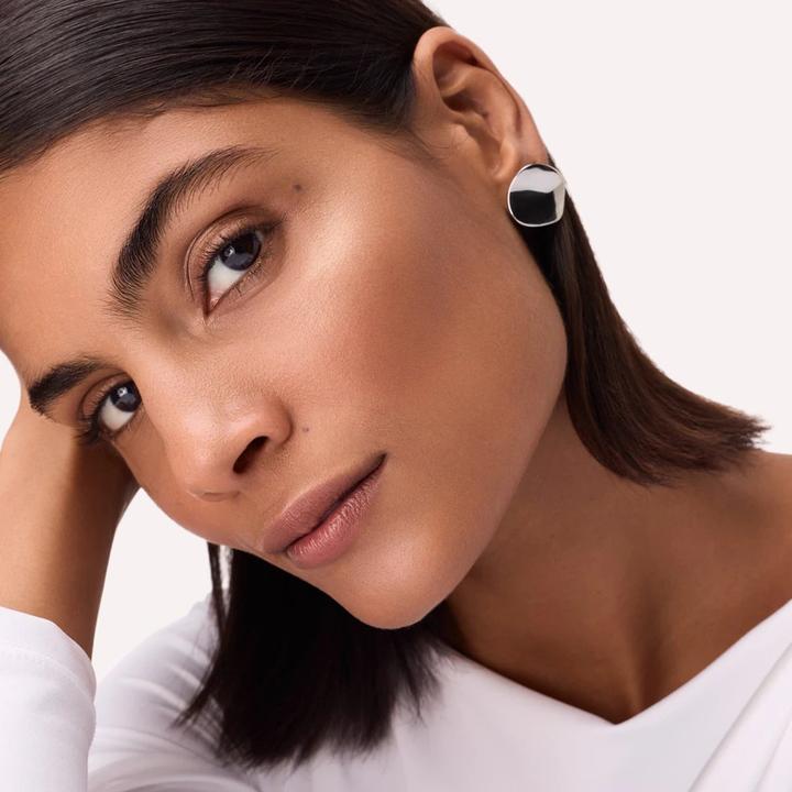 Actual product image Catrice More Than Glow Liquid Highlighter (010, Pearl Glaze, Highlighter, 10.50 ml)