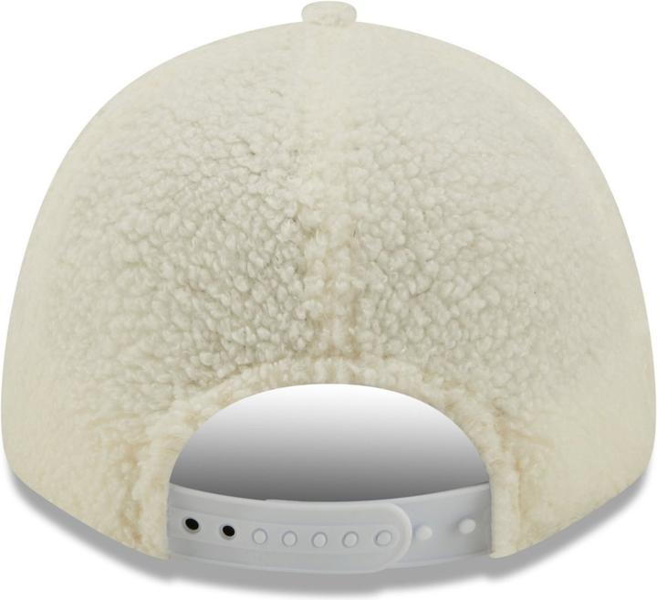 Immagine prodotto New Era 9Forty Sherpa Borg Ny Yankees Offwhite