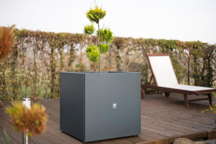 Produktbild Herstera Metal Planter Cube (70 x 70 x 70 cm)