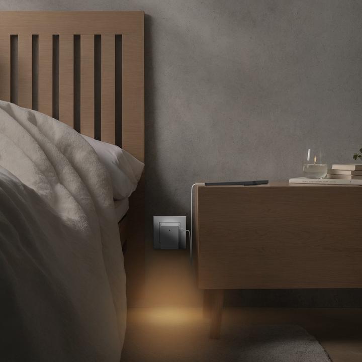 Productafbeelding Hama LED-Nachtlicht f. Steckdose, 1x USB-A, 1x USB-C, Dämmerungssensor, Warmweiss