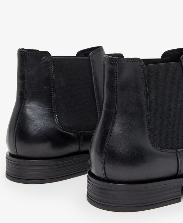 Actual product image Bianco Suede Chelsea Boots (45)