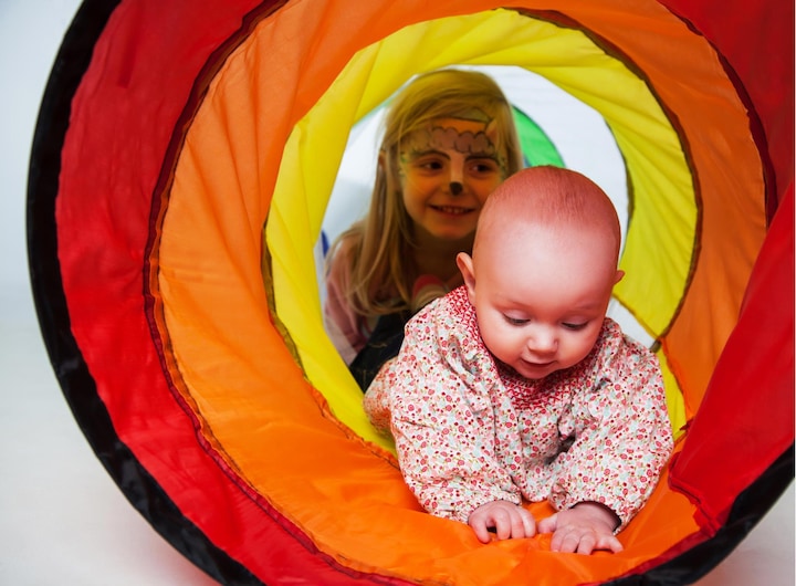 Produktbild Knorrtoys Spieltunnel "Bunt"